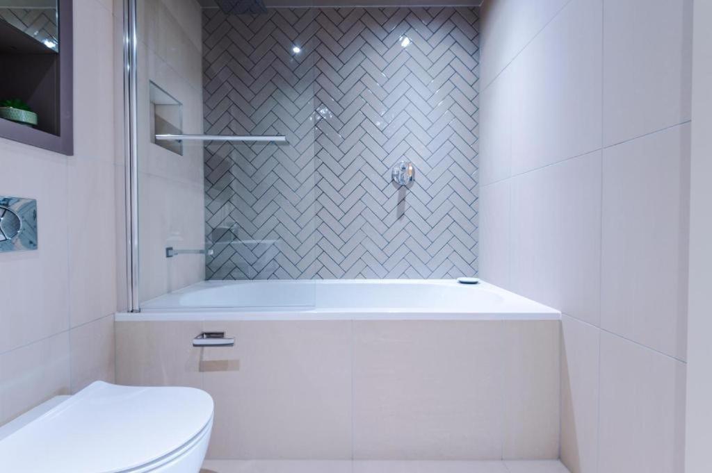 Exquisite Central York Abode Sleeps 6! Dış mekan fotoğraf